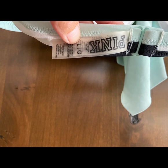 Swimsuit top - Picture 4 of 4